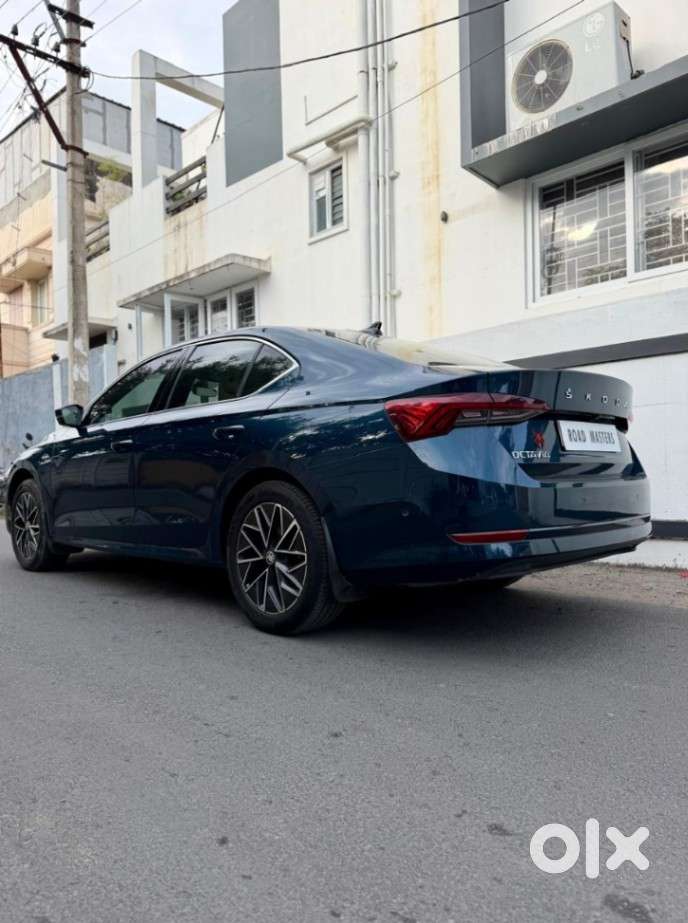 Skoda Octavia 1.8 Tsi At L K, 2022, Petrol