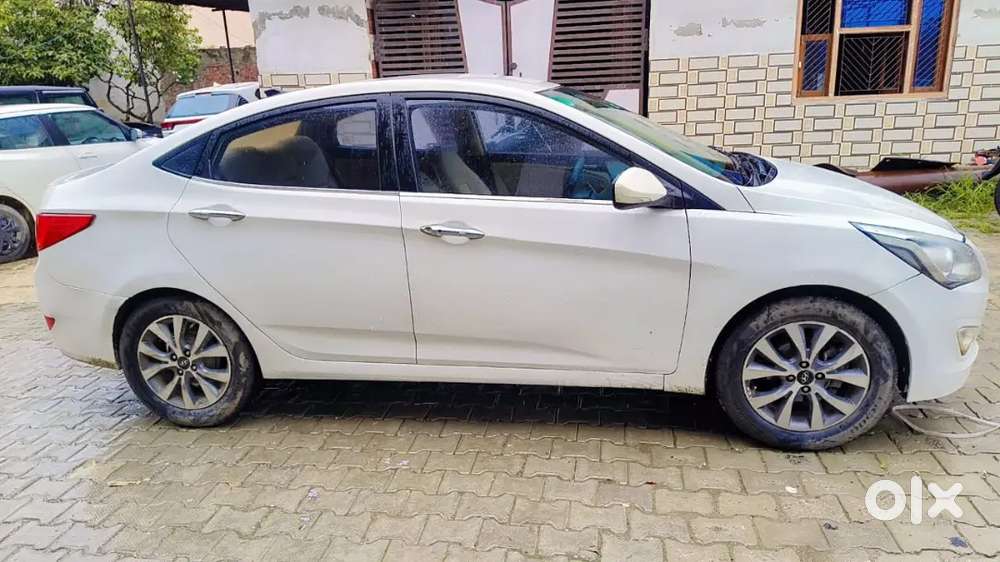 Hyundai Verna Fluidic 2015 Manual
