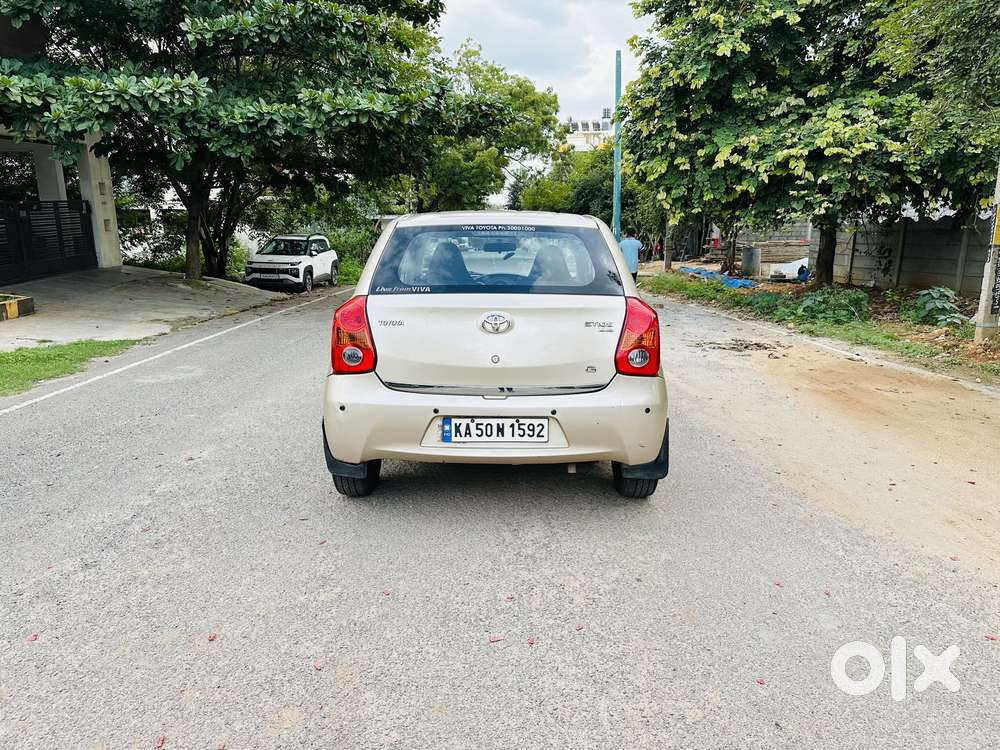 Toyota Etios Liva G Xclusive Edition, 2011, Petrol