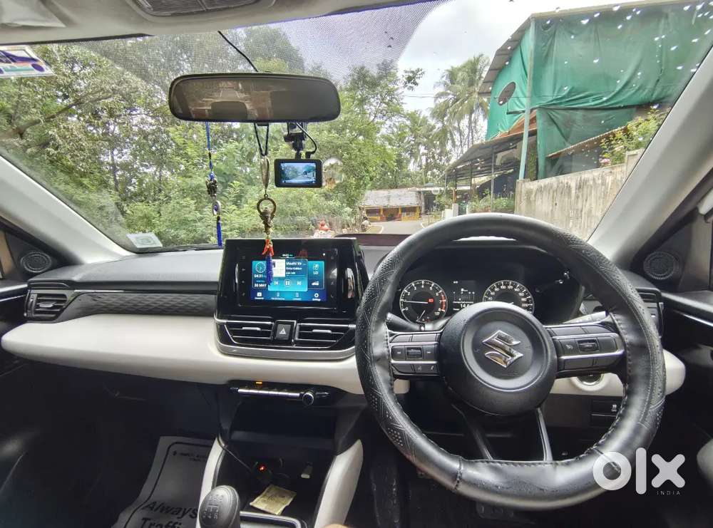 Maruti Suzuki Victoris 2025 Petrol 5000 Km Driven