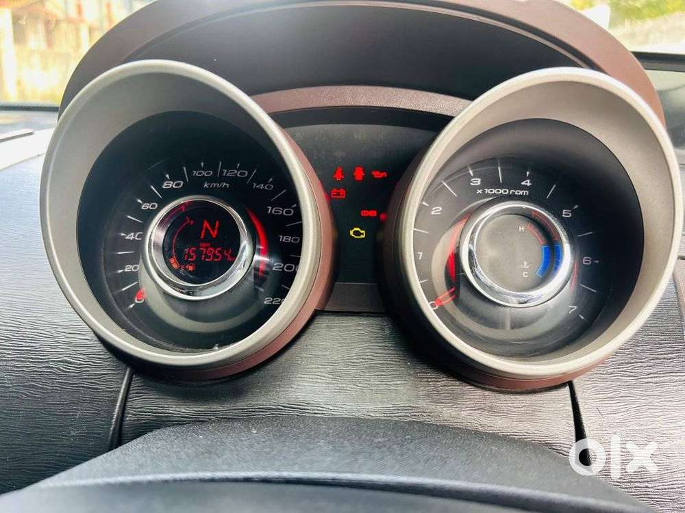 Mahindra Xuv500 W8, 2012, Diesel