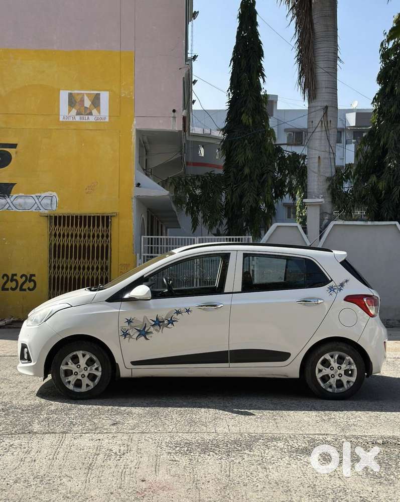 Hyundai Grand I10 1.2 Kappa Sportz Option, 2016, Cng & Hybrids