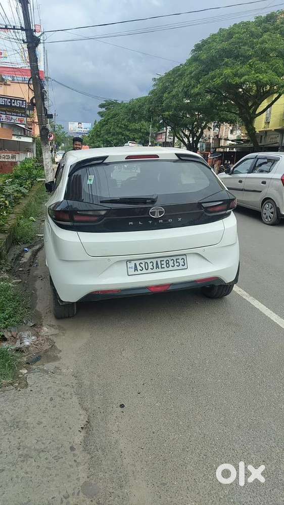 Tata Altroz 2021 Petrol Well Maintained