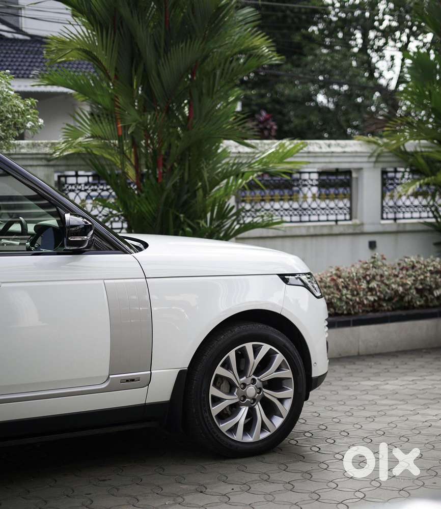 Land Rover Range 3.0 Petrol Lwb Vogue, 2020, Petrol