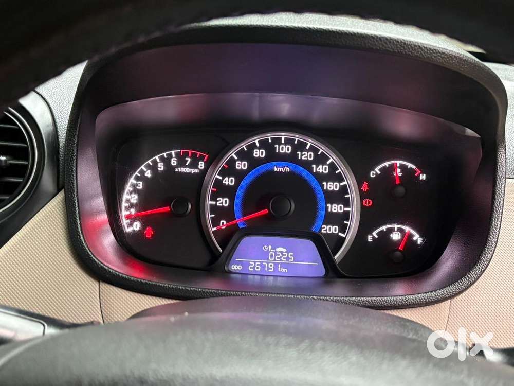 Hyundai Petrol Manual 2019