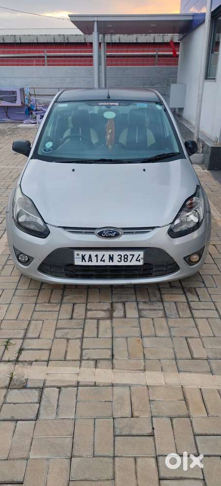 Ford Figo Petrol Zxi, 2010, Petrol