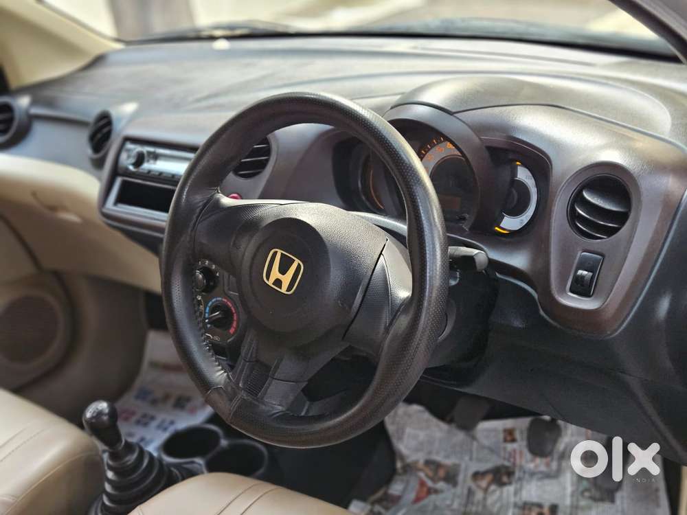 Honda Brio E Mt, 2012, Petrol
