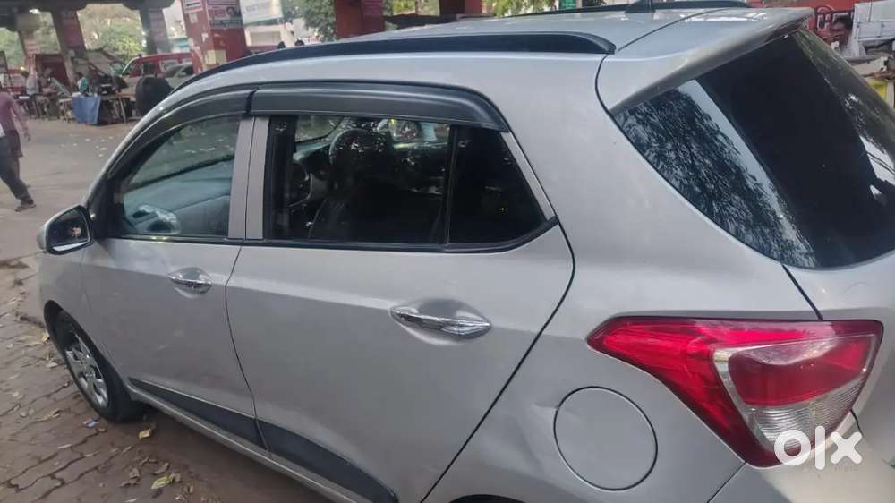 Hyundai Grand I10 2014 डीज़ल 22 Km Driven