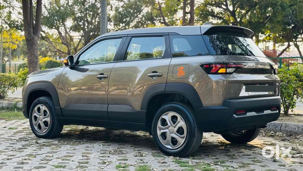 Maruti Suzuki Brezza Vxi At, 2024, Petrol