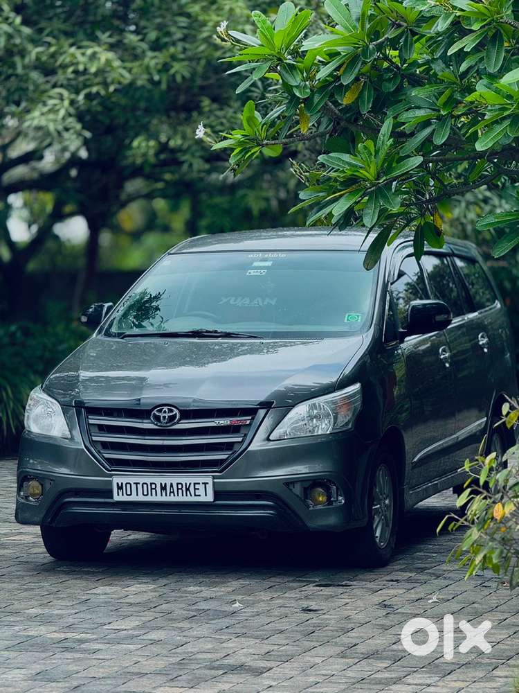 Toyota Innova Diesel 2012
