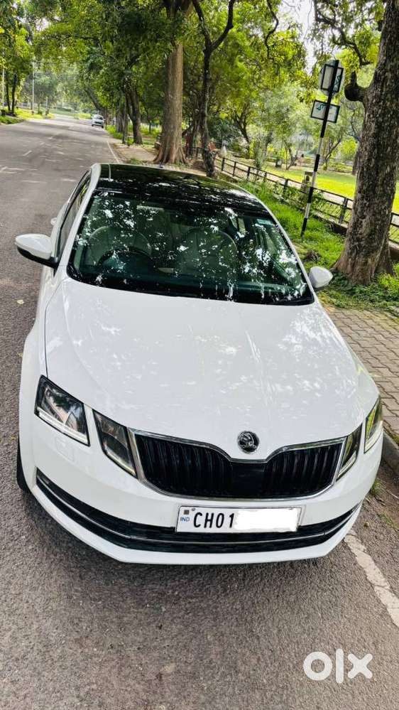 Skoda Octavia 1.8 Tsi At L K, 2017, Petrol