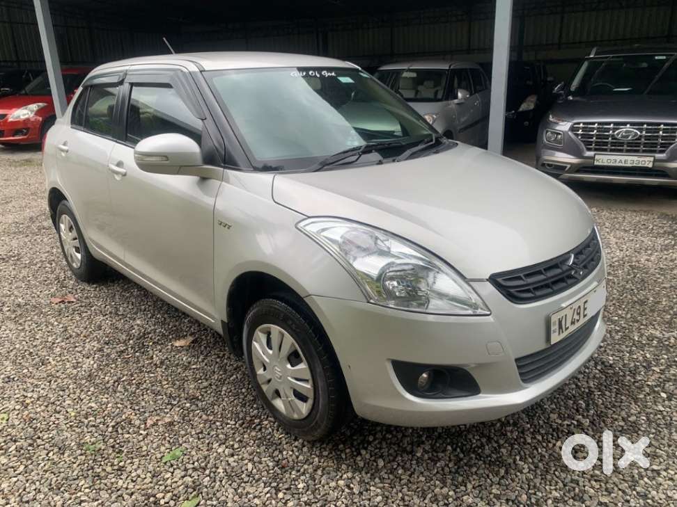 Maruti Suzuki Swift Dzire 1.2 Vxi Bsiv, 2014, Petrol