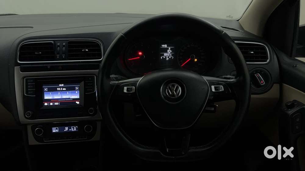 Volkswagen Polo 2009-2013 Petrol Highline 1.2l, 2017, Petrol