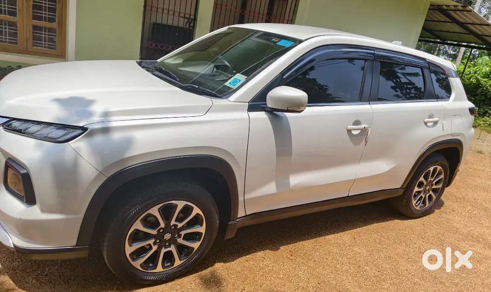 Maruti Suzuki Grand Vitara 1.5 Zeta Petrol Manual Transmission