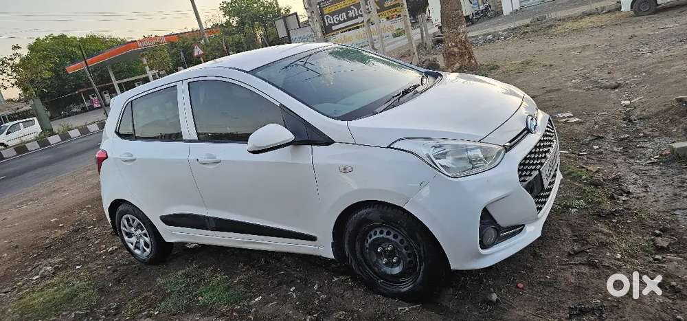 I10 , 2017 , 1 Key, 4 Tayer New , Full Condition ,