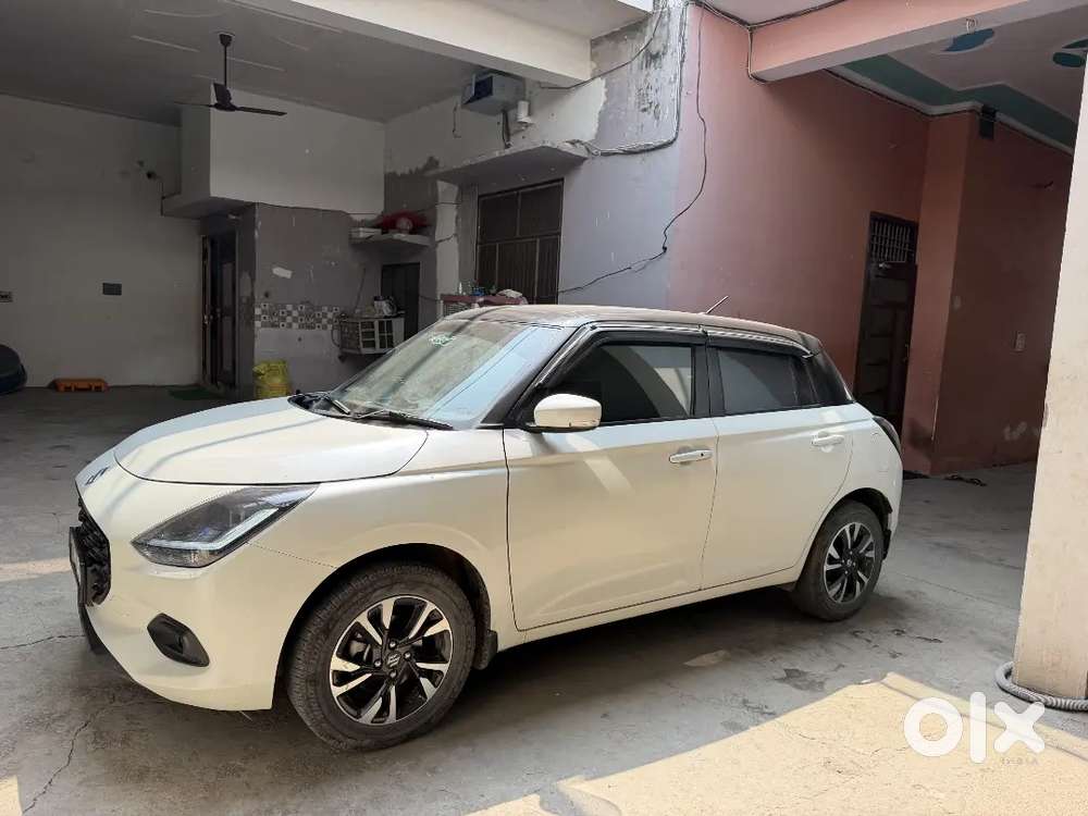Maruti Swift 2024 Petrol Automatic