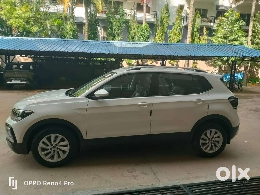 Volkswagen Taigun 1.0 Tsi Highline At, 2024, Petrol