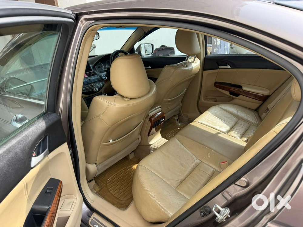 Honda Accord 2.4  2011 Manual