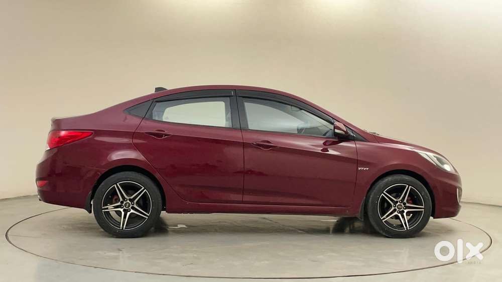 Hyundai Verna 1.6 Vtvt Sx, 2014, Petrol