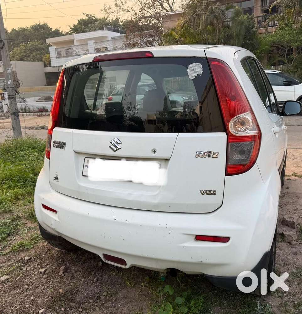 Maruti Suzuki Ritz 2010 photo 2