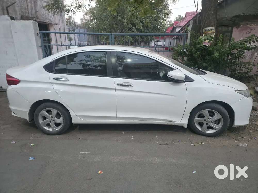 Honda City Zx 2016 Petrol Well Maintained