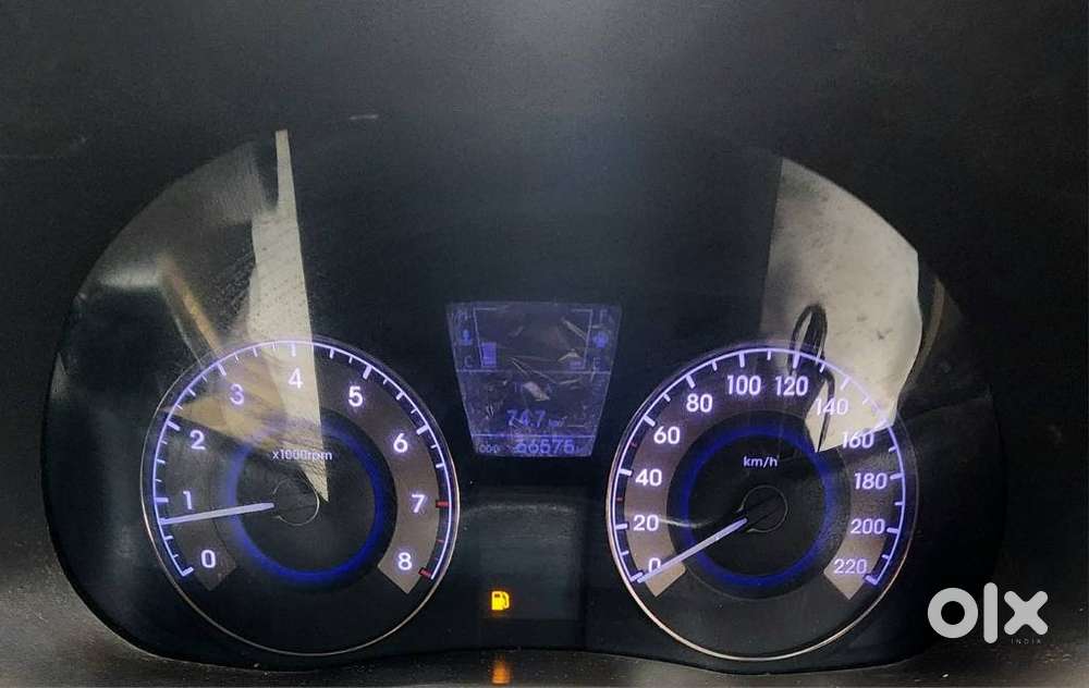 Hyundai Verna Fluidic 1.6 Vtvt Sx, 2012, Petrol