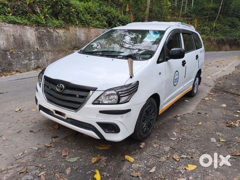 Toyota Innova 2.5 G (diesel) 8 Seater, 2014, Diesel