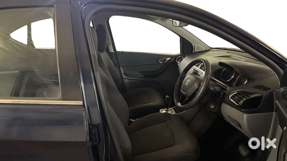 Tata Tigor Xza, 2018, Petrol