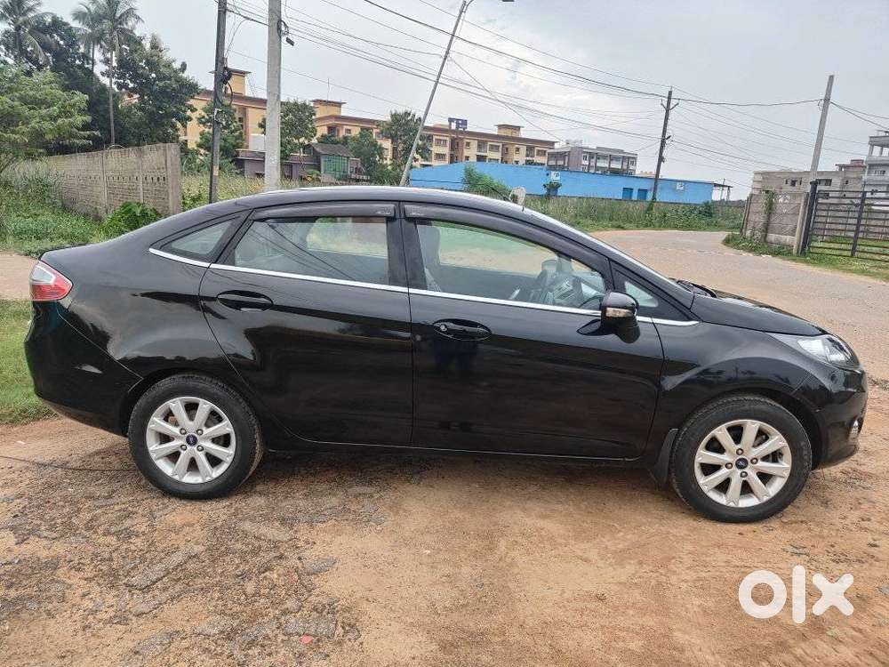 Ford Fiesta 1.5 Titanium Plus Petrol At, 2012, Petrol