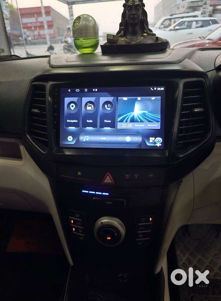 Mahindra Xuv300 W4, 2023, Petrol