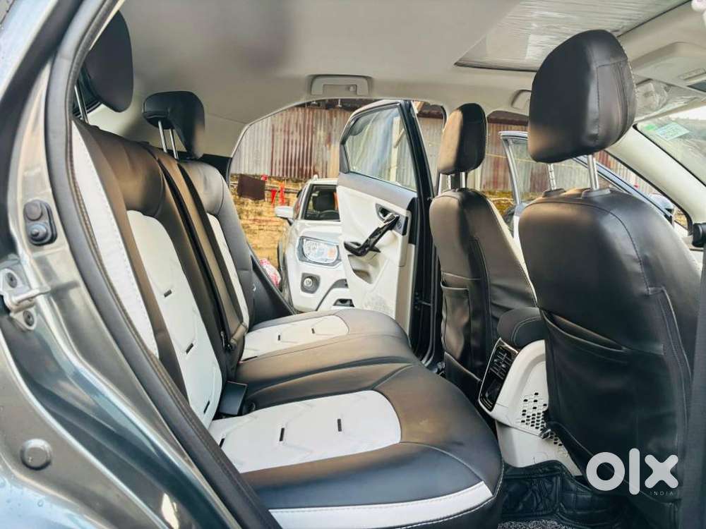 Tata Nexon 1.2 Revotron Xz Plus, 2022, Petrol