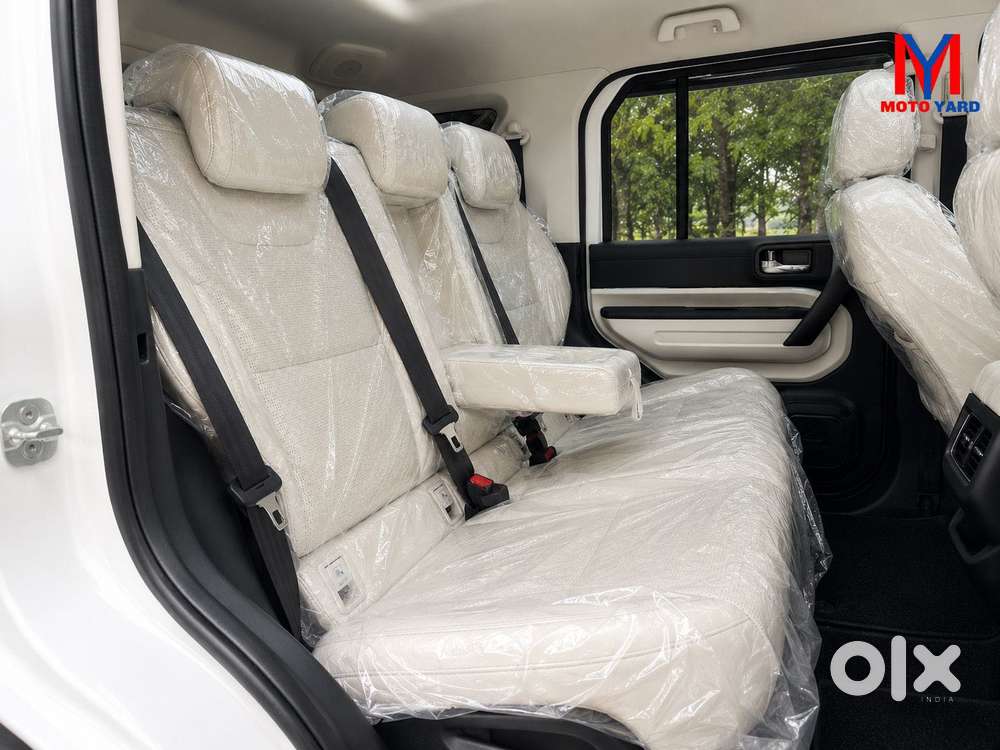Mahindra Thar Roxx Ax7 L Petrol At 2wd, 2026, Petrol