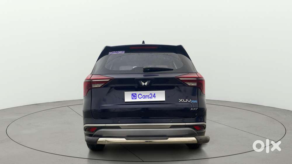 Mahindra Xuv700 2.0 Ax 3 Petrol At 5 Str, 2023, Diesel