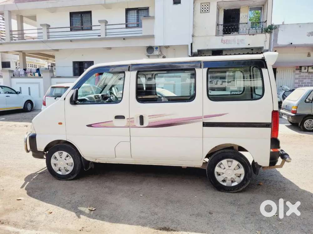 Maruti Suzuki Eeco 2015
