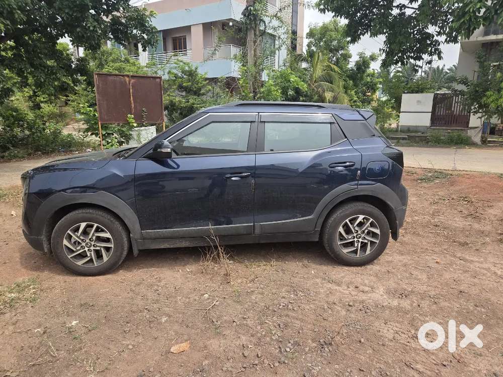 Mahindra Xuv 3xo 2025 Petrol Well Maintained Sunroofallautocontrols