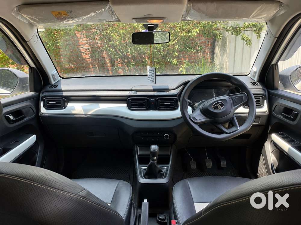 Tata Punch Petrol 2024