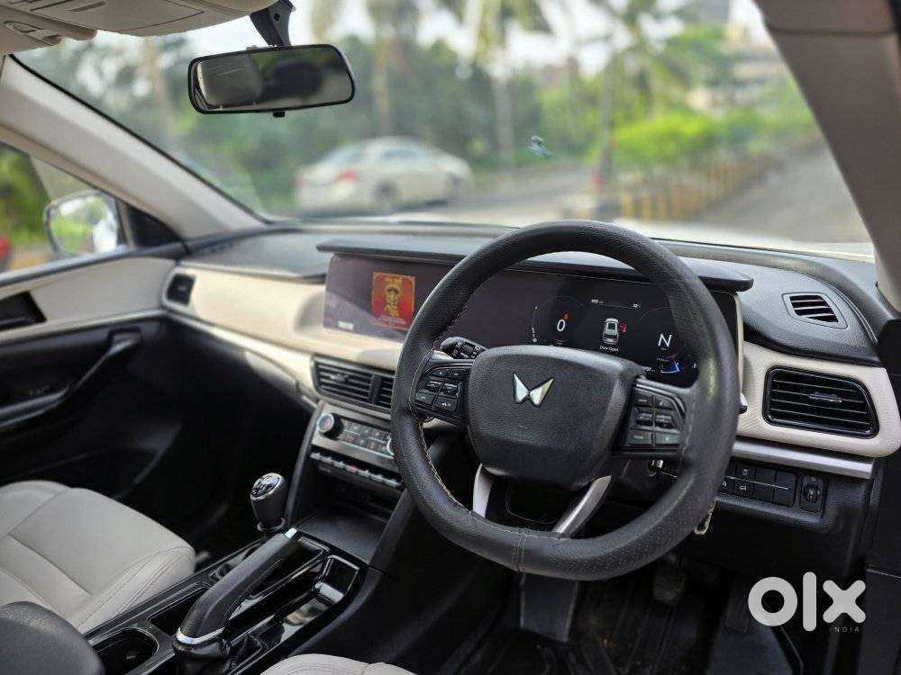 Mahindra Xuv700 2.2 Ax 5 Diesel Mt 7 Str, 2024, Diesel