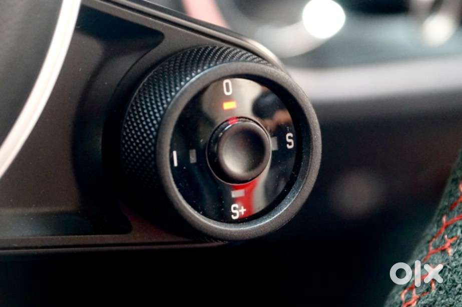 Porsche 718 Cayman Petrol, 2018, Petrol