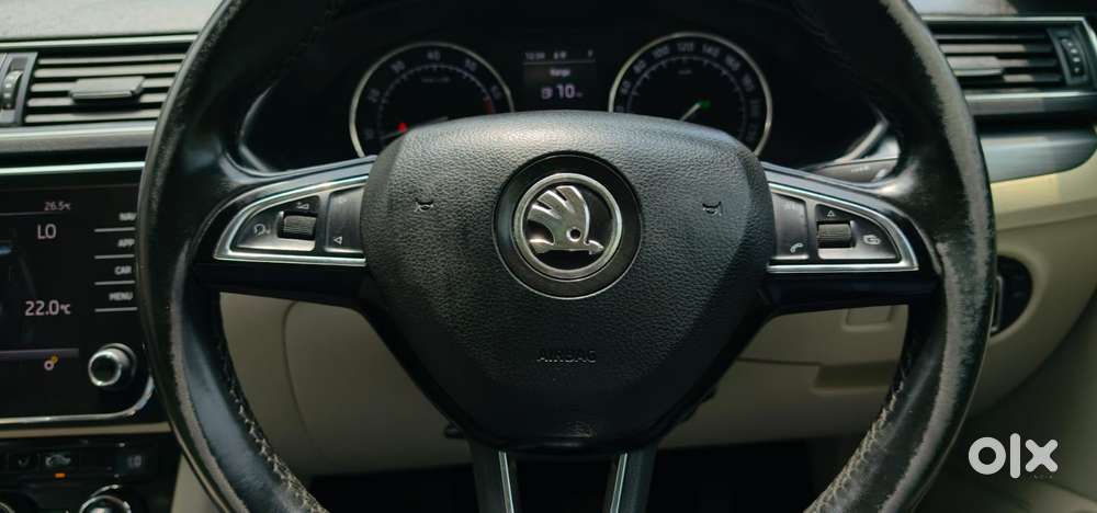 Skoda Superb Style 1.8, 2018, Petrol