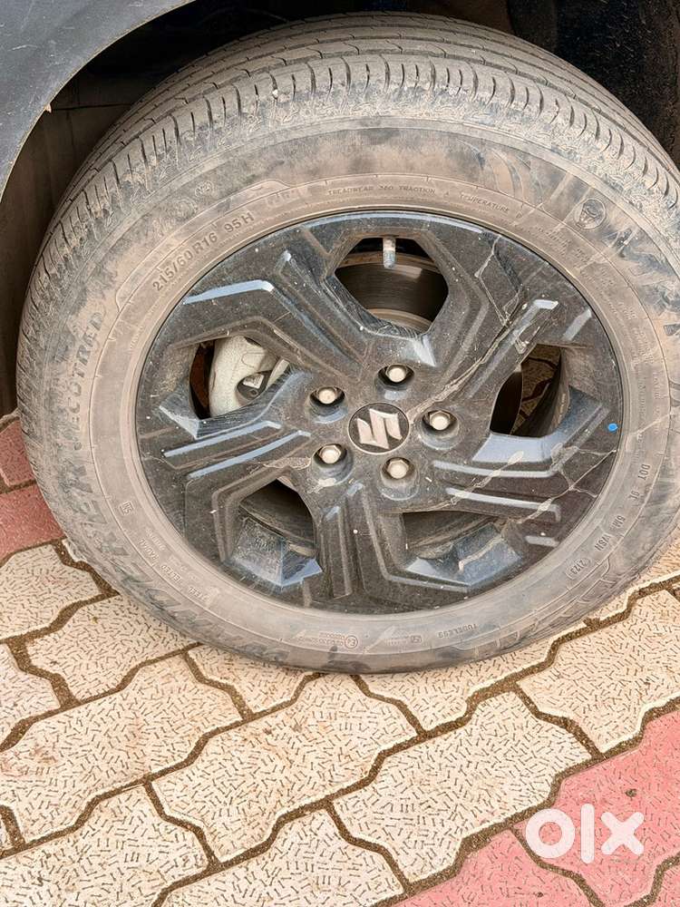 Maruti Brezza Zxi 2023