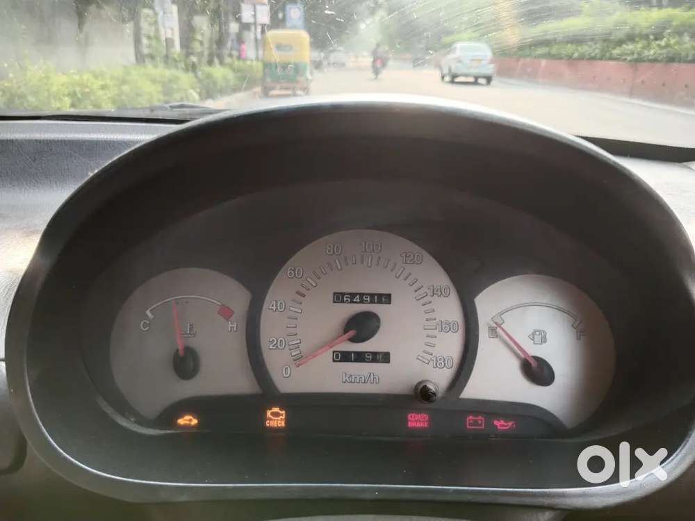 Hyundai Santro Xing Gl Plus White Colour Car In Good Condition