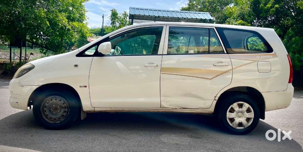 Toyota Innova 2.5 G (diesel) 7 Seater, 2005, Diesel