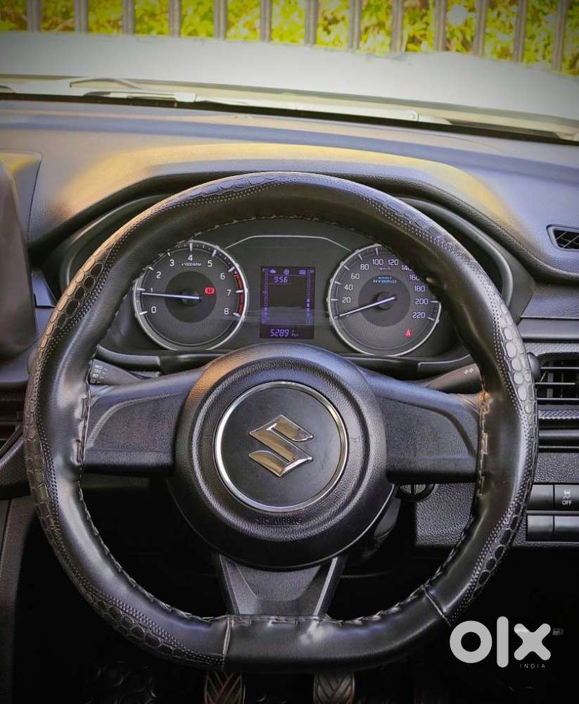 Maruti Suzuki Brezza 1.5 Lxi Smart Hybrid, 2023, Petrol