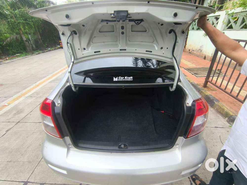 Maruti Suzuki Sx4 Zxi Mt Bsiv, 2010, Petrol