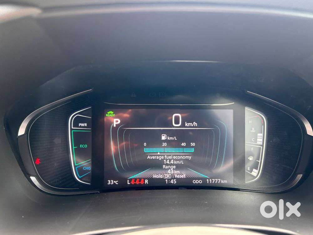 Maruti Suzuki Grand Vitara 1.5 Alpha Plus Intelligent Hybrid Ecvt, 2..