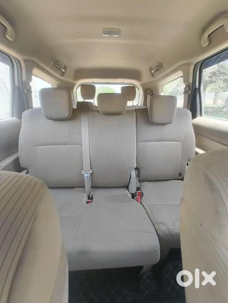 Maruti Suzuki Ertiga 2026 Cng & Hybrids 9500 Km Driven