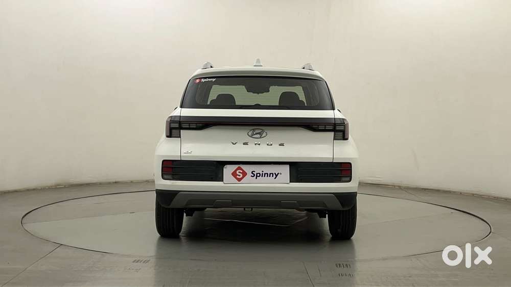 Hyundai Venue Sx, 2022, Petrol