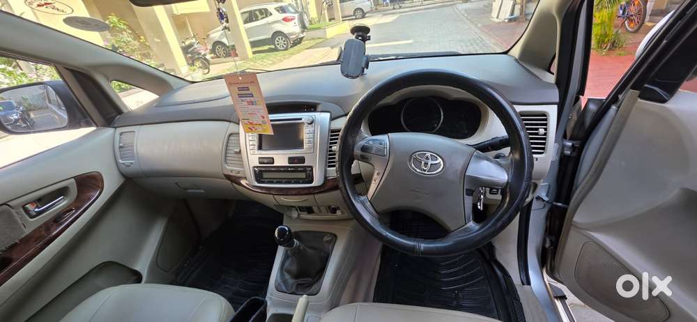 Toyota Innova 2.5 V 7 Str, 2013, Diesel