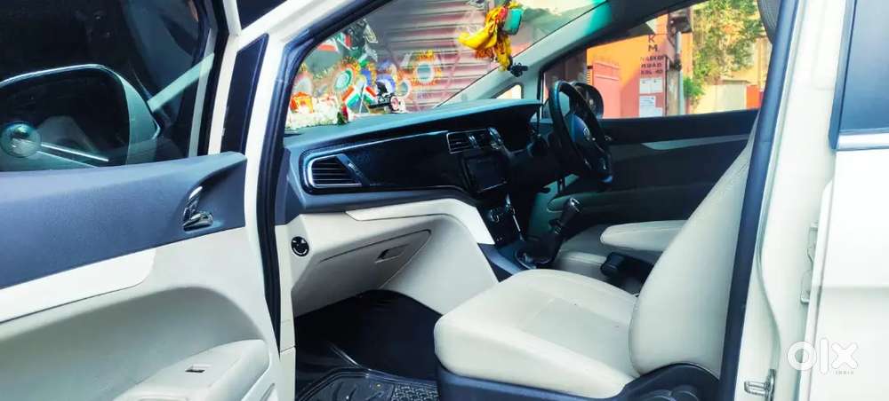 Showroom Condition.top Model.very Well Maintained. Like New.