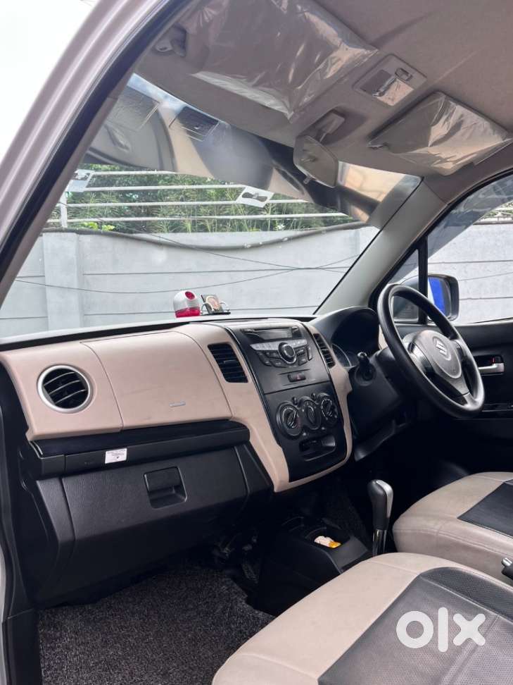 Maruti Suzuki Wagon R Vxi Amt1.2, 2018, Petrol
